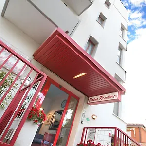 hotellátogatás