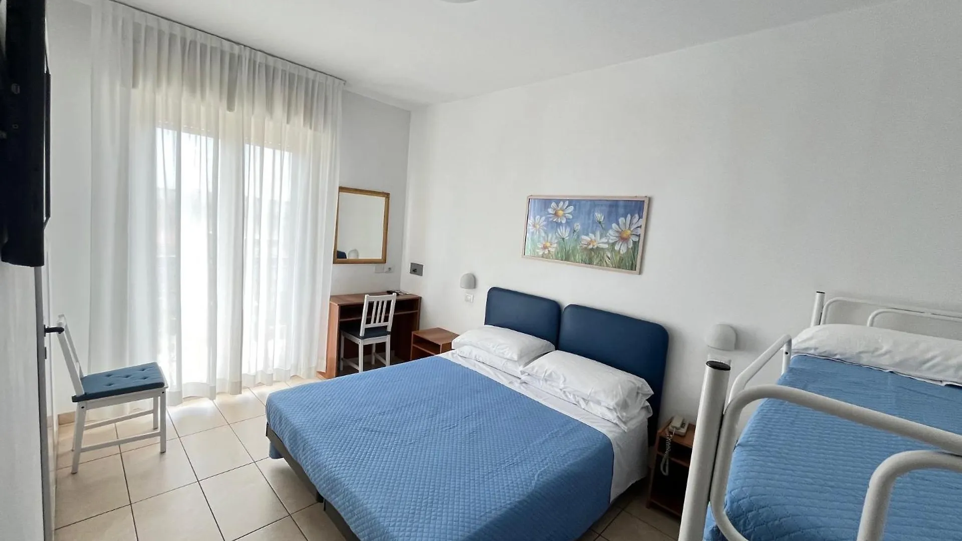 ***  Hotel Berenice Rimini Olaszország