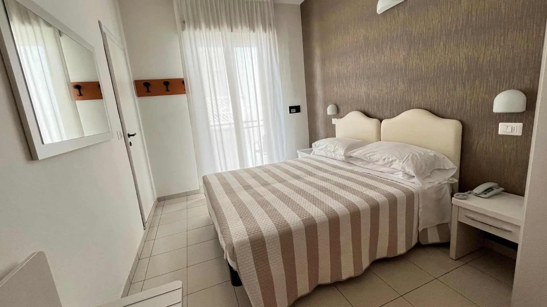 Hotel Berenice リミニ